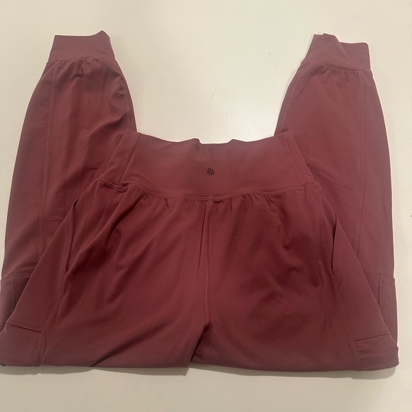 Athleta Salutation Cargo Jogger - Picture 5 of 6